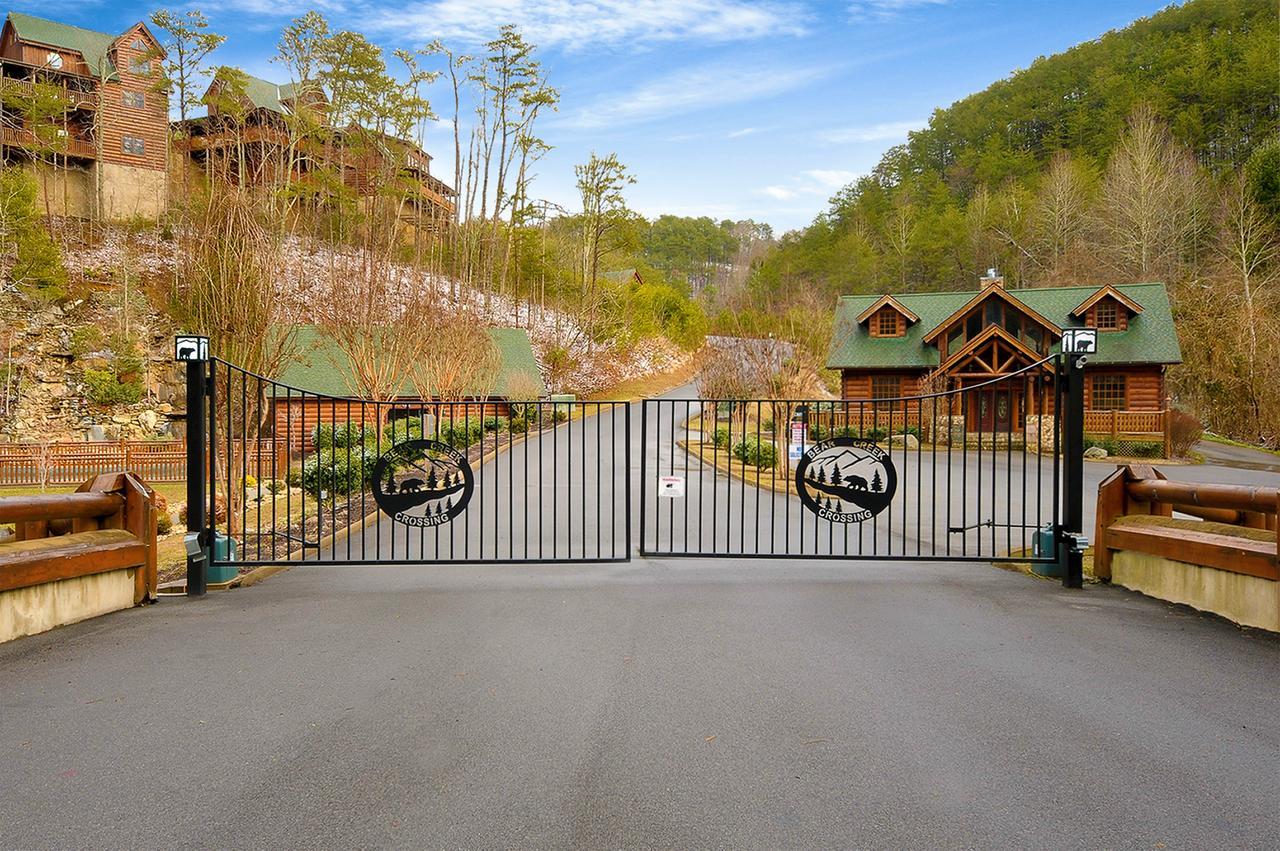 Almost Heaven Pigeon Forge Exterior photo