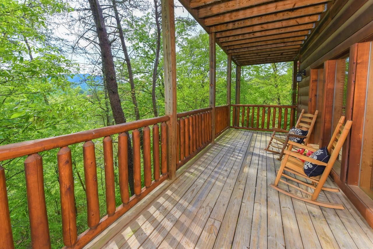 Almost Heaven Pigeon Forge Exterior photo